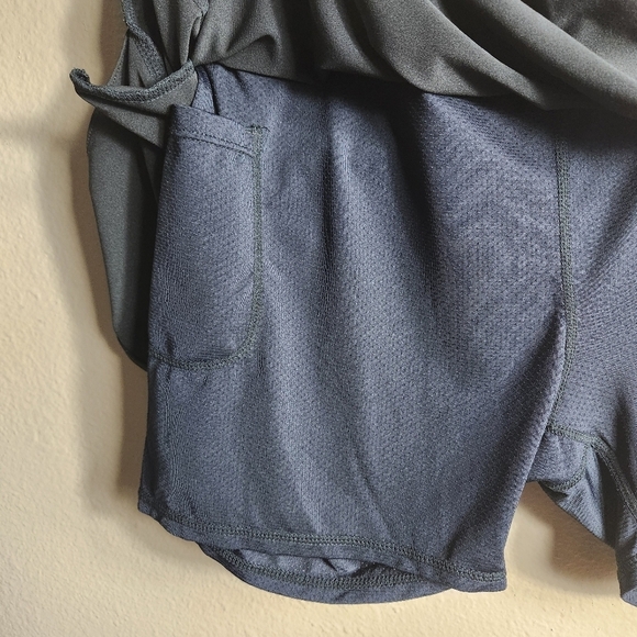 Womens Black Back Pleat Tennis Skort w/Pockets-Size L - Picture 3 of 9